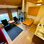 Armas 47 Tatil Evi *